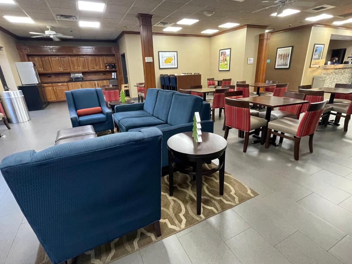 Comfort Inn Pinehurst - Southern Pines Εξωτερικό φωτογραφία