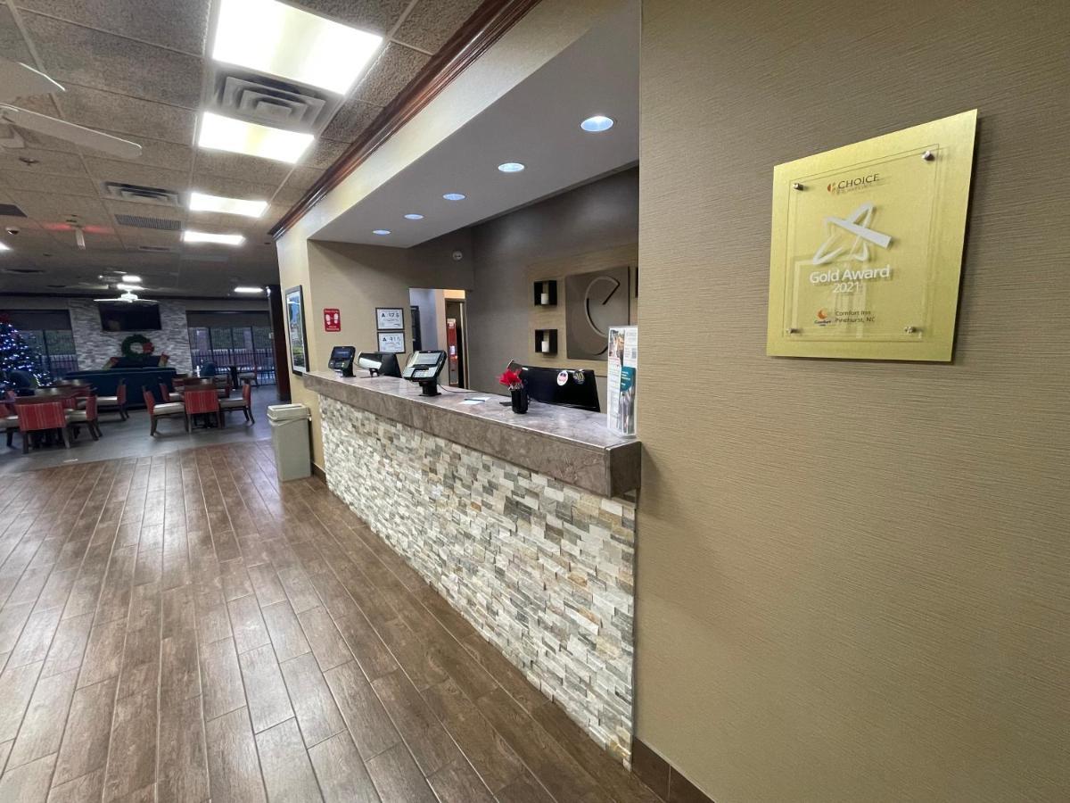 Comfort Inn Pinehurst - Southern Pines Εξωτερικό φωτογραφία