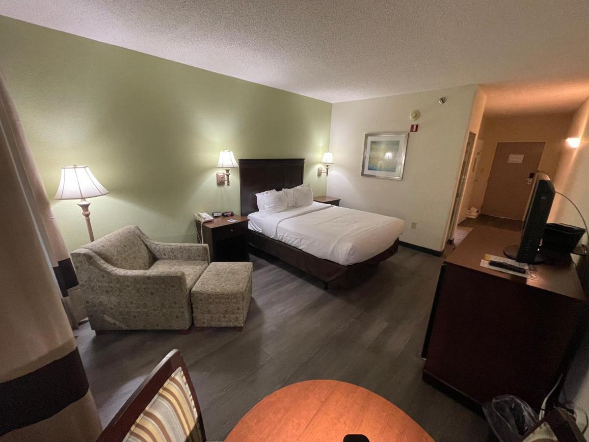 Comfort Inn Pinehurst - Southern Pines Εξωτερικό φωτογραφία