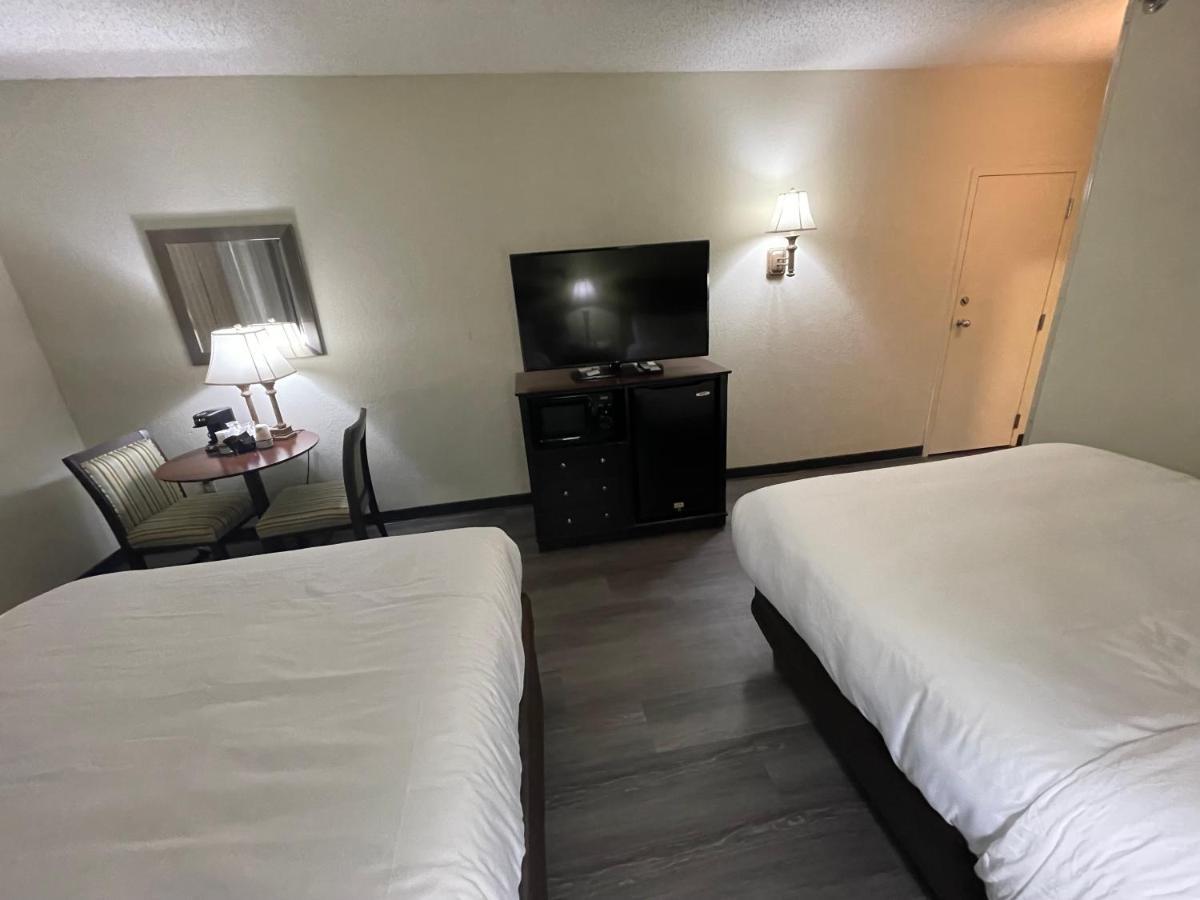 Comfort Inn Pinehurst - Southern Pines Εξωτερικό φωτογραφία