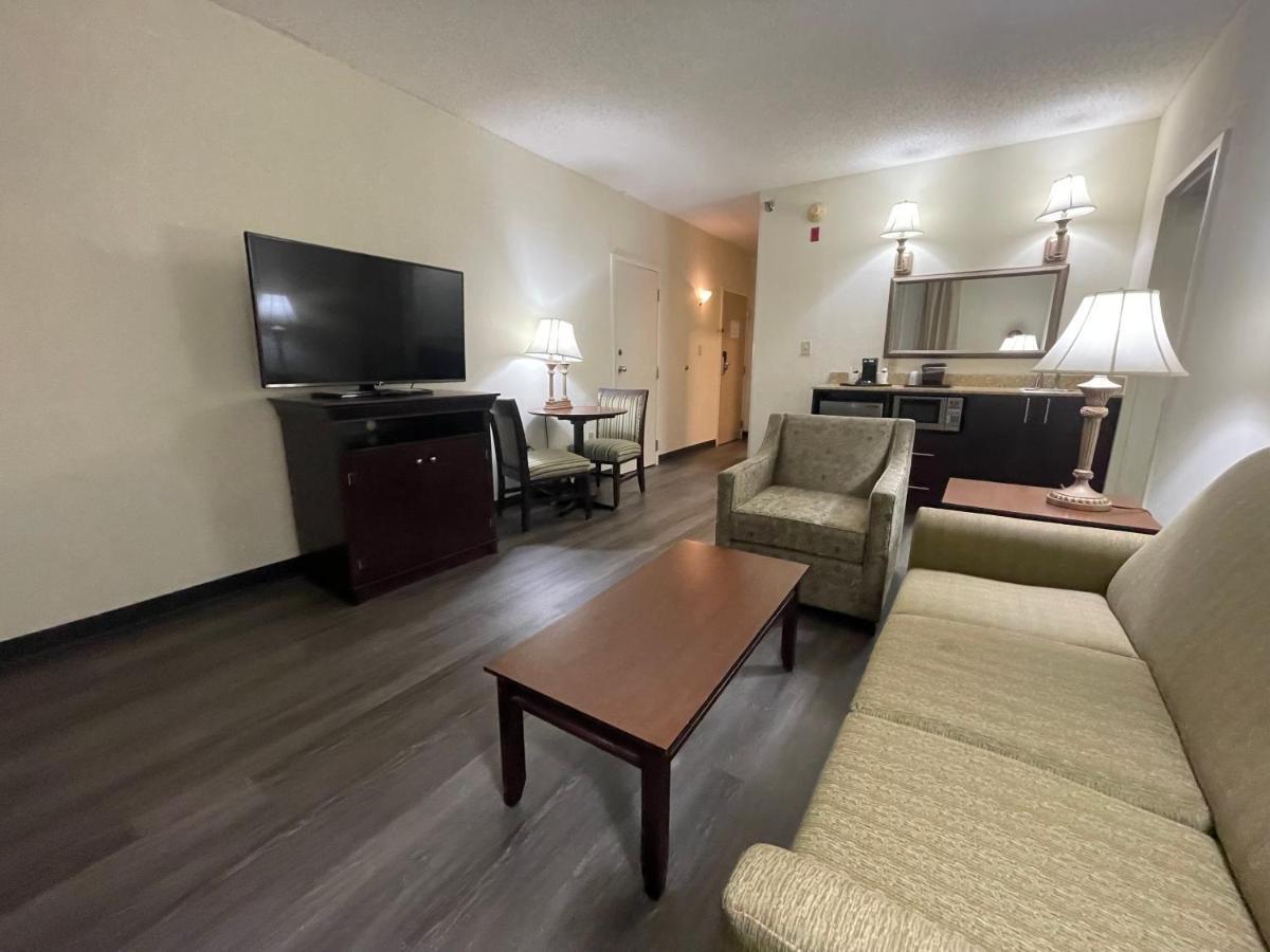 Comfort Inn Pinehurst - Southern Pines Εξωτερικό φωτογραφία