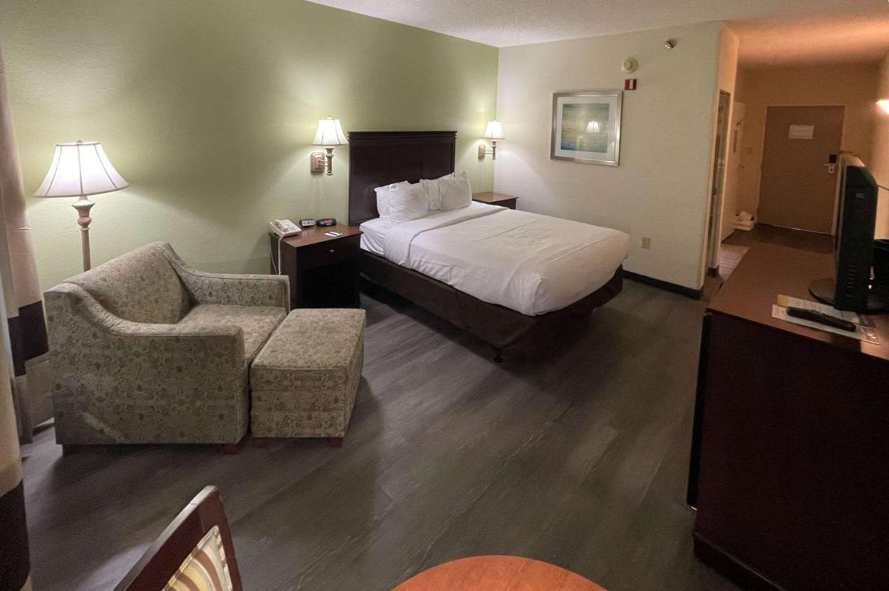 Comfort Inn Pinehurst - Southern Pines Εξωτερικό φωτογραφία