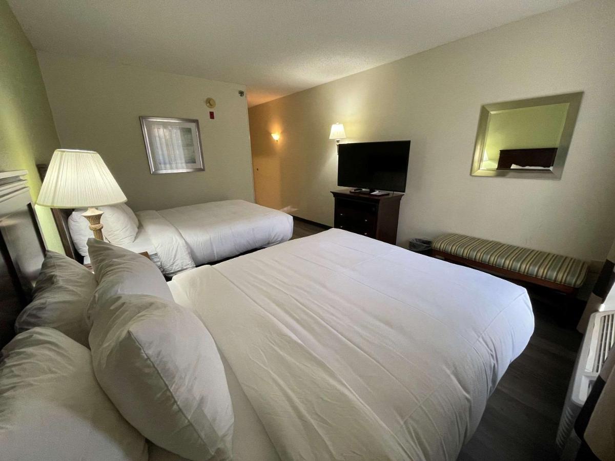 Comfort Inn Pinehurst - Southern Pines Εξωτερικό φωτογραφία