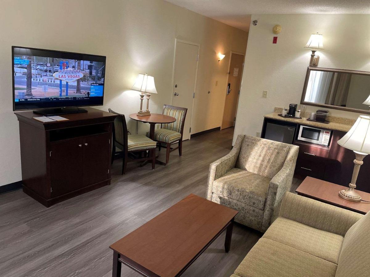 Comfort Inn Pinehurst - Southern Pines Εξωτερικό φωτογραφία